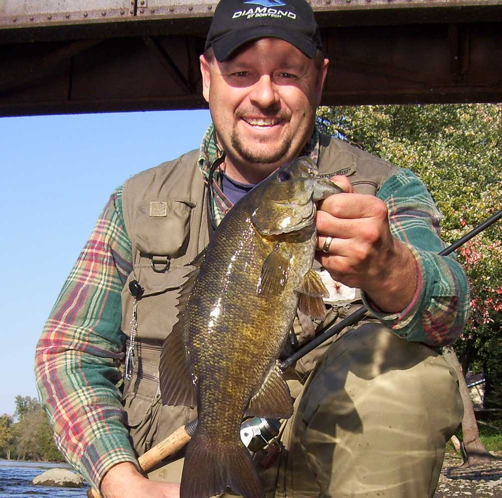 Legend Outdoors guided trips to Fox River photo 1 - Smallie fish